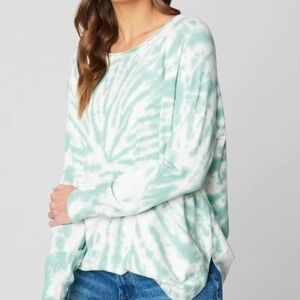 Green and White Tie-Dye Sweater